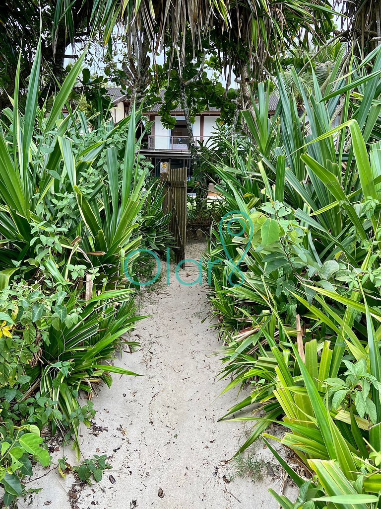 Casa Charmosa em Cond Pé na Areia na Barra do Una